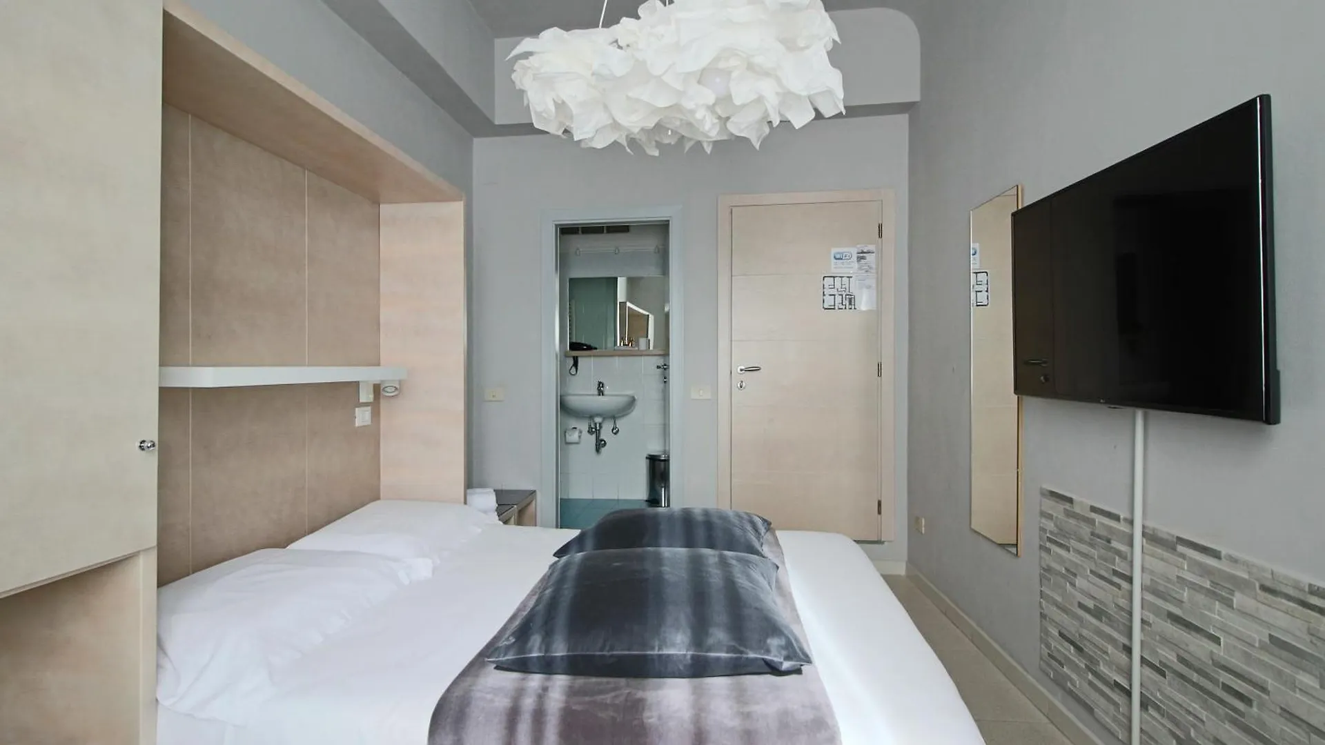 Olga'S House Hotel Florence 3*,  Italy